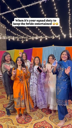 K A T E ✨ on Instagram: "Team bride understood their assignment 🙊🤣 #reel #viral #foryou #explorepage #wedding"