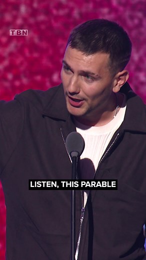 Hulvey's Inspiring Speech at GMA Dove Awards 2025