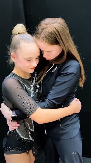 42K views · 574 reactions | What are they Doing? Great time. After winning madel. #winning #model #fitgirl #Valeria #fitnessmotivation #fbreels #fitnessmodel #fitness #ballet #balletdancer #dance #beautiful #dancechallenge #fbreelsvideo #instagramreels #cute #gymnast #instagram #girls | Valeria Negurenko | Facebook