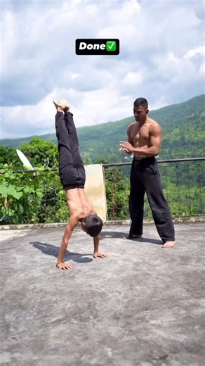 power of calisthenic skill,✅🫶🏻🫵# easy hundstan tutorial stap # calisthenic #aedit #yutubeshorts #