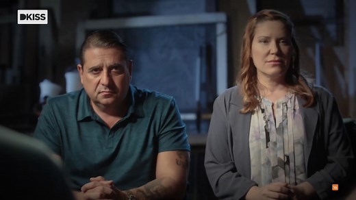 Un exinspector de homicidios y una experimentada médium unen fuerzas para investigar los casos paranormales más inquietantes. Descúbrelos en ‘Cuando los muertos hablan’, estreno a las 21:45 en DKISS | DKISS