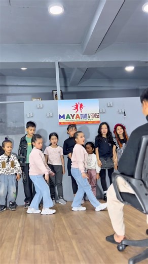 Tujape muje piyar aaya hai,#dance #footsteps #dancetutorial #basicdancesteps #nepalidance #nepali