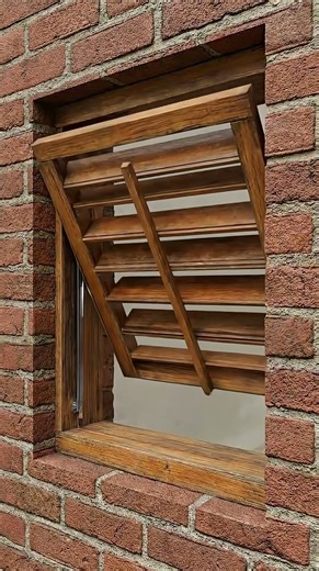 Louvered Window Opening and Closing