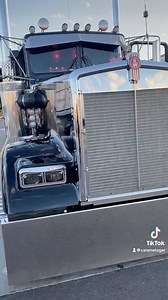 96 reactions · 14 comments | LargeCar Southern Classic 2022 #KeepOnTruckin | Cara Metzger | Facebook