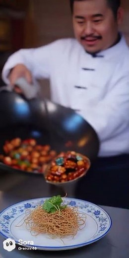 Alien-Style Creature Cooked by Master Chef | Stir-Fry From Space #CCEF #chef #aliens