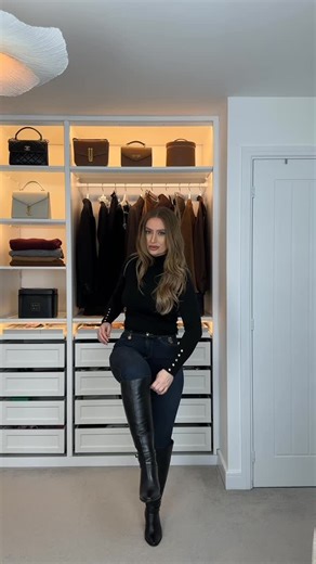 VALENTINA FANU on Instagram: "Outfit ideas with jeans 🙌 Comment “outfits” and I will send you the links for these outfits straight to your DMs https://liketk.it/5EJxk A few favourite outfit ideas with jeans for the cold season🤍which one is your favourite? 1,2 or 3? #highwaistedjeans #winteroutfitinspo #winteroutfitidea"