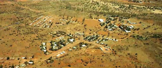 Strangerland Bande-annonce (EN)