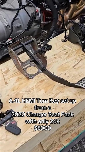 6.4L HEMI Tur Key seroptme6k 29 2020 Charger Scat Pack with only 26k! Make us your one stop shop with this complete engine set up #moparnation 29 #HEMI #TurnKey #BuiltNotBought #StreetMachine less | BNK Auto