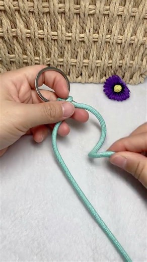 Bracelet knot braiding method