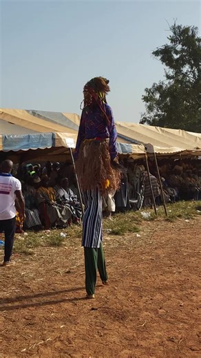 254K views · 5.8K reactions | Roseline LAYO qui est tu ? Même masque danse sur môgô fariman ❤️ L’echassier de BIn-Houien( CÔTE D’IVOIRE ) | Adam's L'élu | Facebook