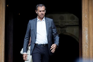 Obsèques de Claudia Cardinale : Paul Belmondo, Catherine Jacob, Yvan Attal… De nombreuses personnalités réunies ce mardi à Paris pour un dernier hommage à l’actrice