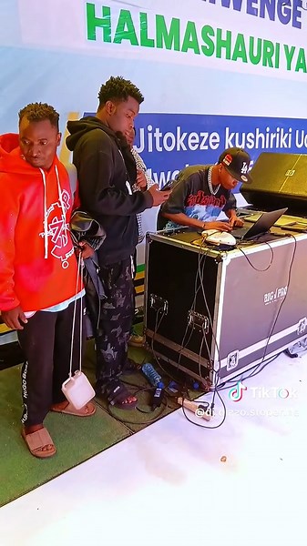 DJ Dizzo: Mikono Mia Audio Download