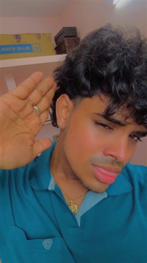 Dinesh - Karthik on Instagram: "“Emergency + calling my best friend = Phone: ‘Call failed.’ Me: Why always me ⁉️🥶🥴 Dear Telecom Operators of India… only you can answer this mystery: Why do you work perfectly until I make an important call?” 👇🏻 @airtelindia @jiofibervoice #bestfriend #busyfriends #tamilnadu"