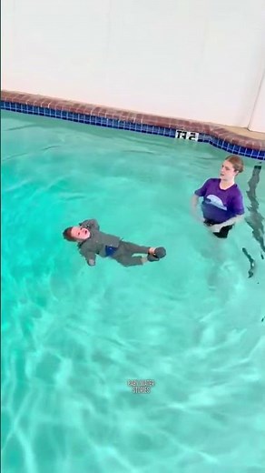 Watch This Toddler Float Calmly on His Own! 🛟 | Safe & Supervised Swim Training