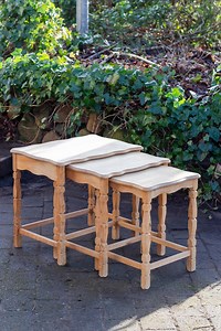 Nest Tables in Oak, Henry Kjaenulf-style, 1970'ties, Danish Design. Mid-centery Modern Style - Etsy