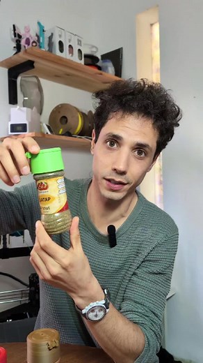 3D Printing Kitchen Hacks: Moisture Absorber for Spice Lids