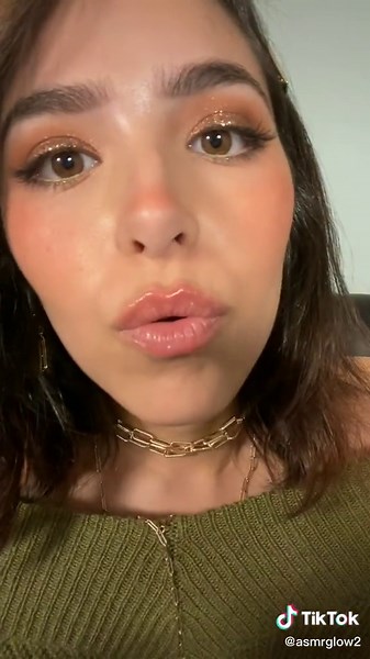 Quick, your face needs tapping! 😮 #asmr #asmrvideo #asmrtapping #foryou #fyp