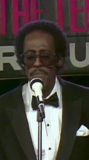 We want the funk! Who saw us on our Reunion Tour in 1982? | Temptations