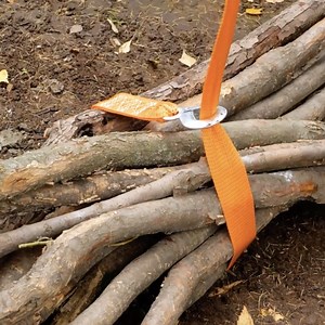 Pro tricks to lift heavy logs in no time | 5-Minute Crafts Men