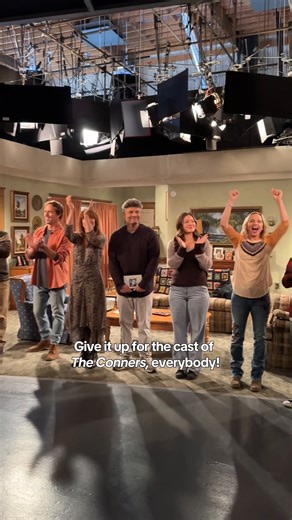 994K views · 21K reactions | Take a bow with us, one last time. #TheConners one hour series finale is Wednesday on ABC and Stream on Hulu. | The Conners | Facebook