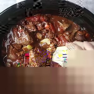 27K views · 239 reactions | #ad Perfect Valentine's Day dinner alert! Giada De Laurentiis adapted her famous short rib ragu to the slow cooker, so it simmers away to perfection while you lay back and relax. The secret is in the sauce, which has a few secrets of its own: including Hunt's San Marzano style tomatoes... and cocoa powder! Trust us on this one! https://buff.ly/39bTRZB | Giadzy | Facebook