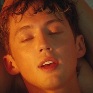 ANGEL BABY VIDEO IS OUT NOWWWW 👼🏼 this song and video are a celebration of love and queerness and tenderness and sex and fantasy. Thanks to the whole team, the incredible cast, and to Luke Gilford for bringing it to life. Hope you guys love it 🤍🥺👼🏼 TroyeSivan.lnk.to/AngelBabyVideo | Troye Sivan