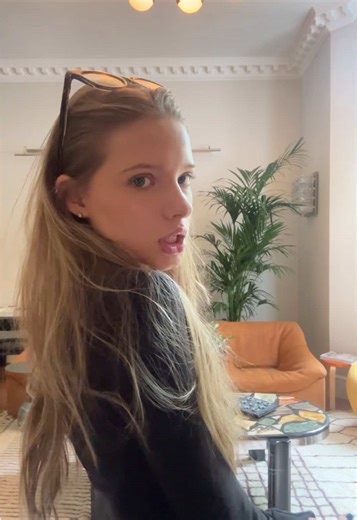 holly hunter (@holly_hunter)’s videos with Blakk Rokkstar - Ken Carson