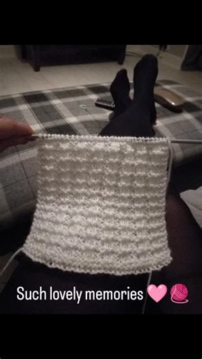 Ó Olann on Instagram: "I was speaking to a pal this week about baby blanket patterns, and it reminded me of this beauty I made for my son when I was pregnant. I managed to finish it in time for Tadhg's arrival and I dug it out this week for some inspiration. As you can see it's a bit small for the wee man now 🤣 My next project might be an extension for it! Pattern by Knit Purl Makes on Lovecrafts.com #olann #knittedwithlove #knitting #babyblanket #knitpurlmakes"