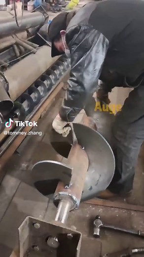 Screw conveyor blade installation.#screwconveyor #screw #screwmachine #SlurpeeRun