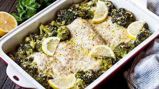 Lemon Garlic Chicken Broccoli Bake