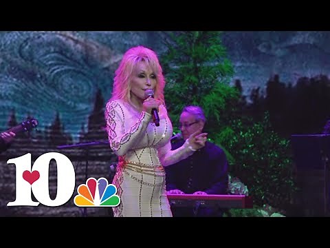 Dolly Parton speaks at Dollywood season opening