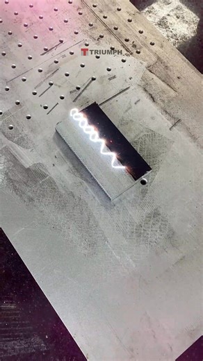 Industrial Pulse Laser Cleaner | Effortless Rust & Paint Removal Demo Industrial-grade pulse laser cleaning machine offers a fast, non-abrasive solution for removing rust, paint, and oxidation. No chemicals, no mess — just pure laser precision.  Contact us for details: www.triumphlaser.com #LaserRustRemoval #PulseLaserCleaning #TriumphLaser #LaserMachine #SurfaceCleaning | Best Laser Welding & Cleaning & Cutting & Marking Machine Manufacturer | Facebook