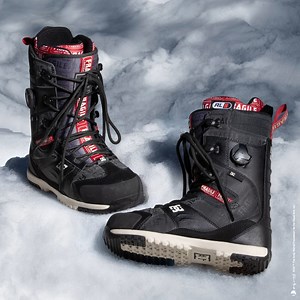 17 reactions | Introducing the Andy Warhol x DC Snowboarding Collection for the Winter '24 season  Get a closer look at the full collection now at the link in bio. Used with permission of @WarholFoundation ©/®/™The Andy Warhol Foundation For The Visual Arts, Inc. #warholxdc #andywarhol @warholfoundation | DC Snowboarding | Facebook