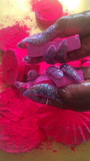 I am bella's Assistant! Bella has this texture ingredients in the free link in her bio! I have full control over ig. If you have any questions please do free to dm. #asmr #oddlysatisfying #digitalproduct | Therealshaeebellaasmr