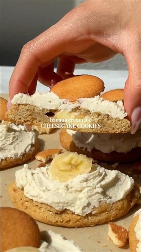 Banana Cream Pie Cheesecake Cookies - RECIPE IN DESCRIPTION