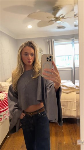 bella moretti (@bellamoretti719)’s videos with Be Young, Be Foolish, Be Happy - Single Version - The Tams