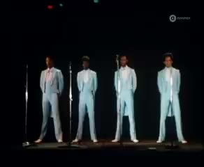 The Floaters Float On