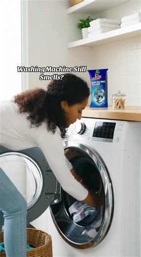 Washing machine cleaner powder 🧼 Helps remove dirt & buildup 🌀 Freshen up the drum 💧 Simple monthly cleaning routine 🏠 #WashingMachineCleaner #HomeCleaning #LaundryCare #SingaporeHome #CleanMachine