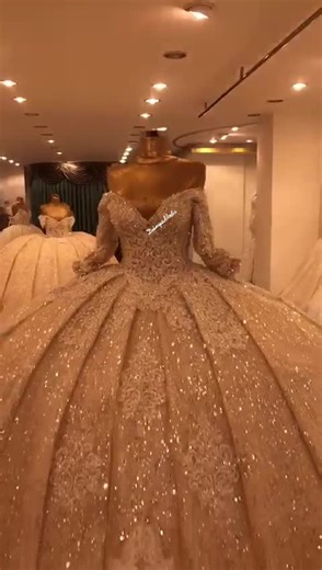 #DünyaModa2021 #dünyamoda2020 #fyp #world #benionecikar #Dünya