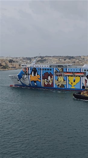 Moby Wonder ferry leaving beautiful Malta! 🇲🇹🚢 #MobyWonder #Malta #Ferry #Travel #LooneyTunes