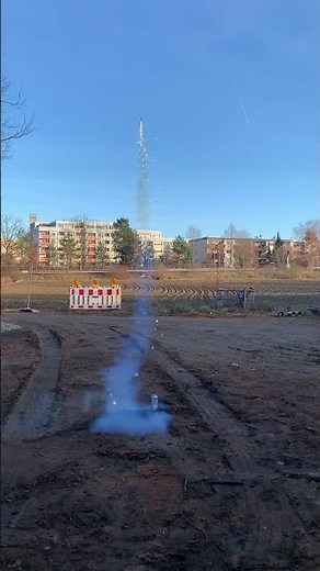 Salut Rakete #fireworks #pyro ￼