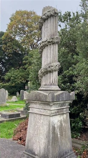 The Beautiful Art of Grave Design