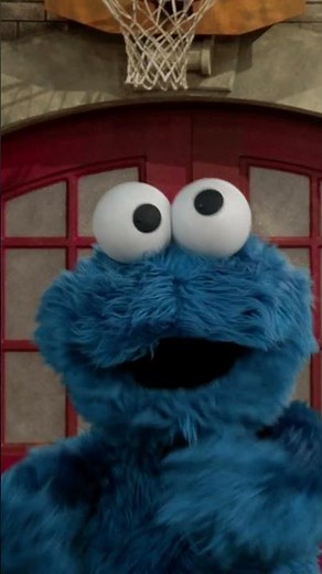 Baby Cookie Monster on the Run! #sesamestreet