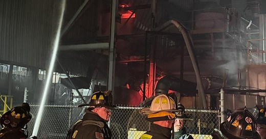 Explosion damages Hammond metal can factory