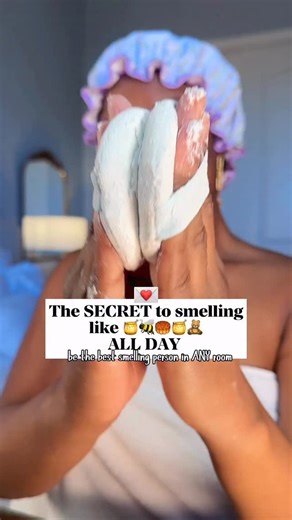 KHAELAN on Instagram: "🐝🍯 you’ll attract the bees with this one hahah. This is my honey scent layering routine that will last all day and have you been the best smelling person in any room. @noyz_official @mixbarbeauty @oliviacare #scentlayering #smellgoodallday #howtosmellgood #perfumetok #fragrancelayering"