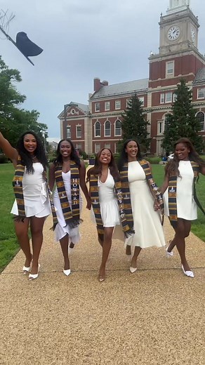 Howard University Grad Squad: Fab 5 Out ✌🏾🎓