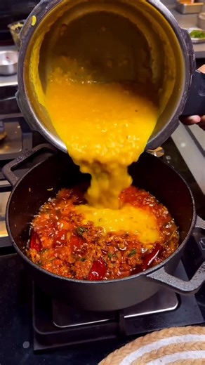 Roshan mishra on Instagram: "आप इसके दीवाने हो जाएंगे। ऐसी दाल तड़का की रेसिपी है। Punjabi Dal tadka | how to make Dhaba style Dal tadka . . . . #roshan__rishu #recipe #mast_mola_kitchen #food"