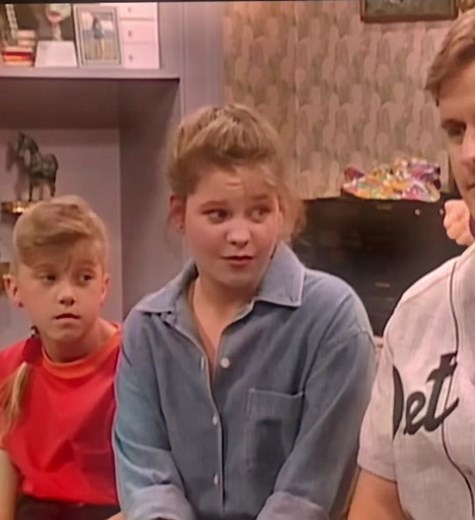 Felt bad for danny he didnt need to change himslef bc he was a clean freak!💔 {#fullhouse #1987 #dannytanner #cleanfreak #fyp #goviraltiktok #makemefamous}