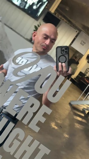 Let your light shine before men so that they see your good work and glorify your father in heaven!!