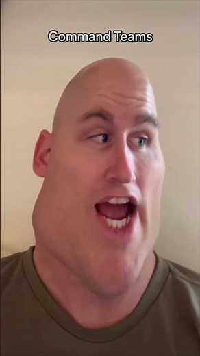 Commander vs Sergeant Major